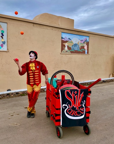 California Mid-Winter Fair & Fiesta
Interactive Circus Station California Mid-Winter Fair & Fiesta
Interactive Circus Station